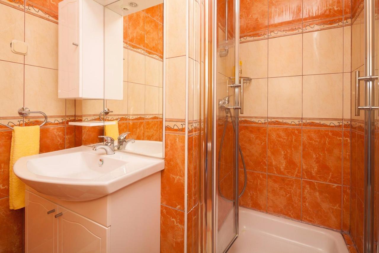 Spacious Apartment With Parking&Garden Marcana ภายนอก รูปภาพ