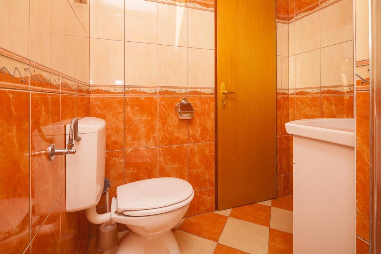 Spacious Apartment With Parking&Garden Marcana ภายนอก รูปภาพ